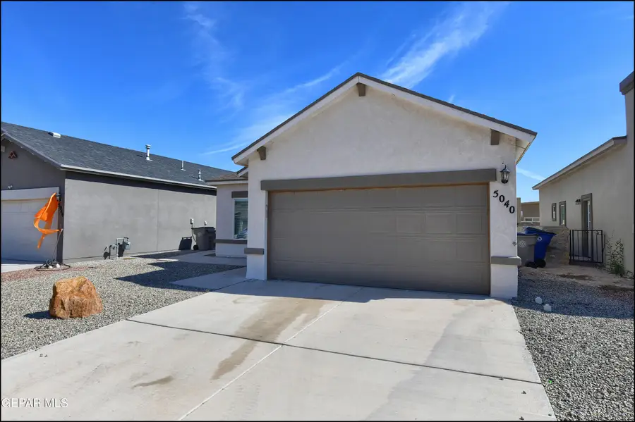 5040 Margarita Talamantes, El Paso, TX 79938 - #2