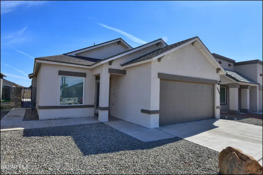 5040 Margarita Talamantes, El Paso, TX 79938 - #3