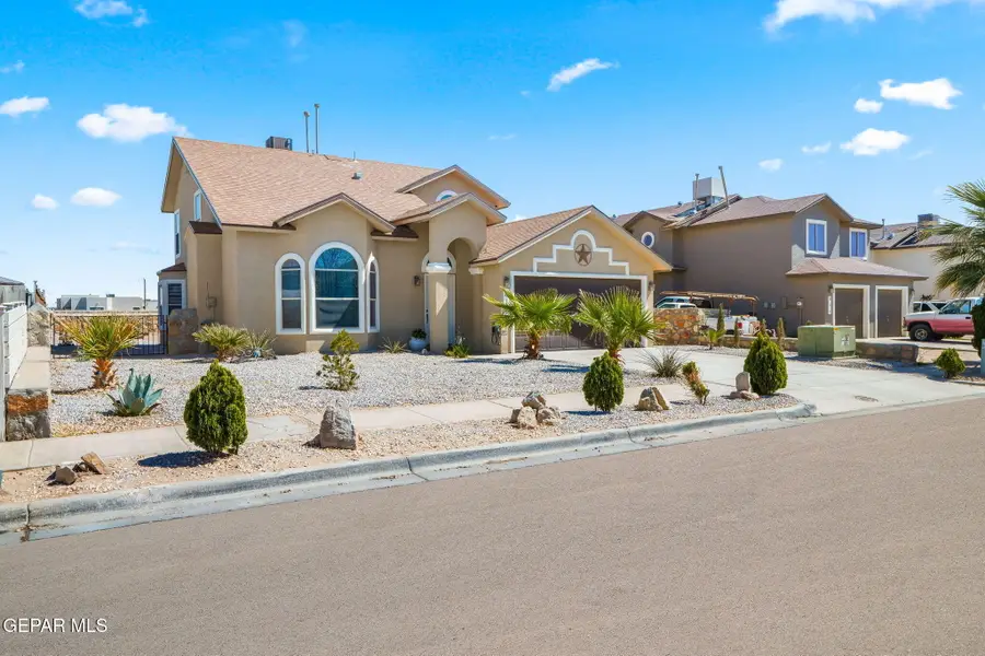 812 Paseo De Suerte Drive, El Paso, TX 79928 - #3
