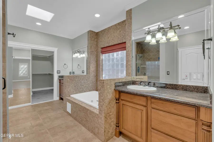 6071 Laguna Vista Drive, El Paso, TX 79932 - #3