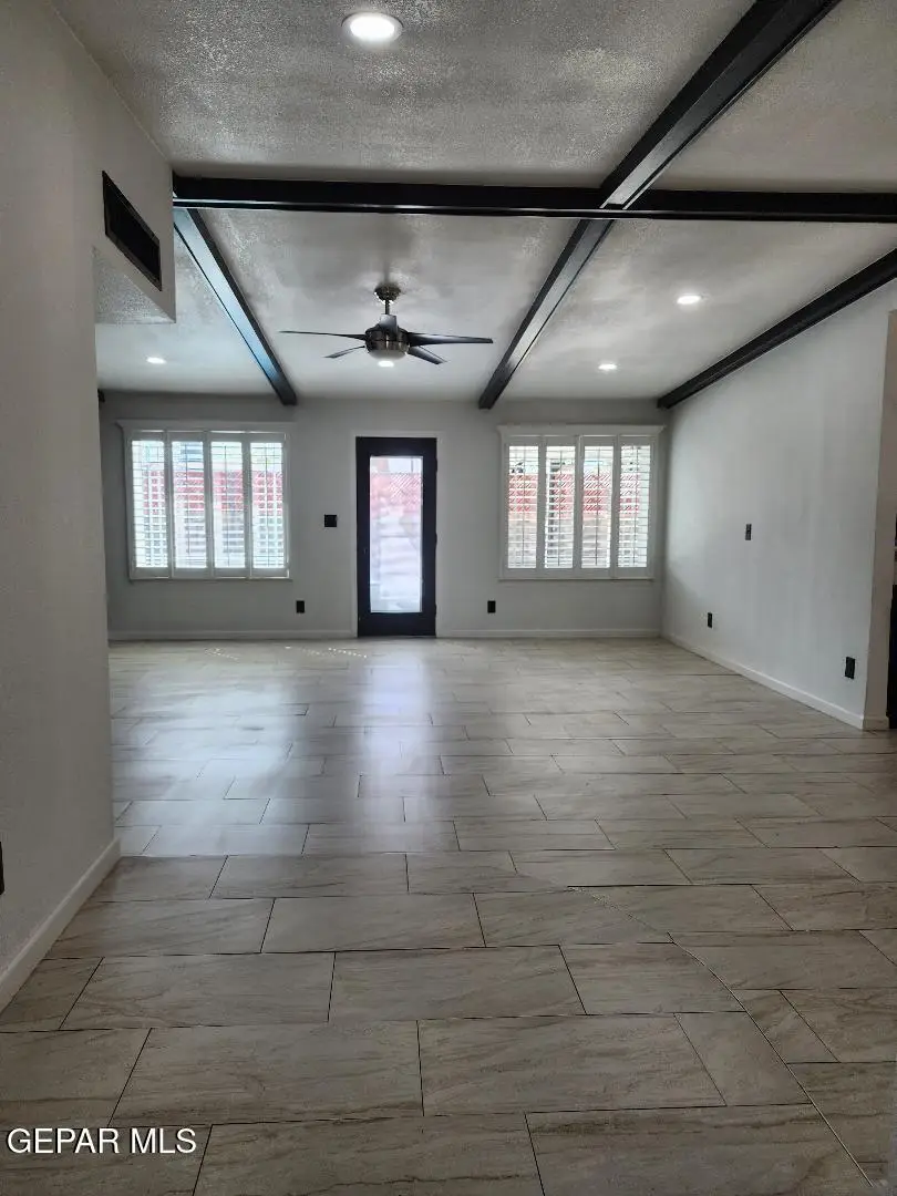 3317 Wayside Drive, El Paso, TX 79936 - #3