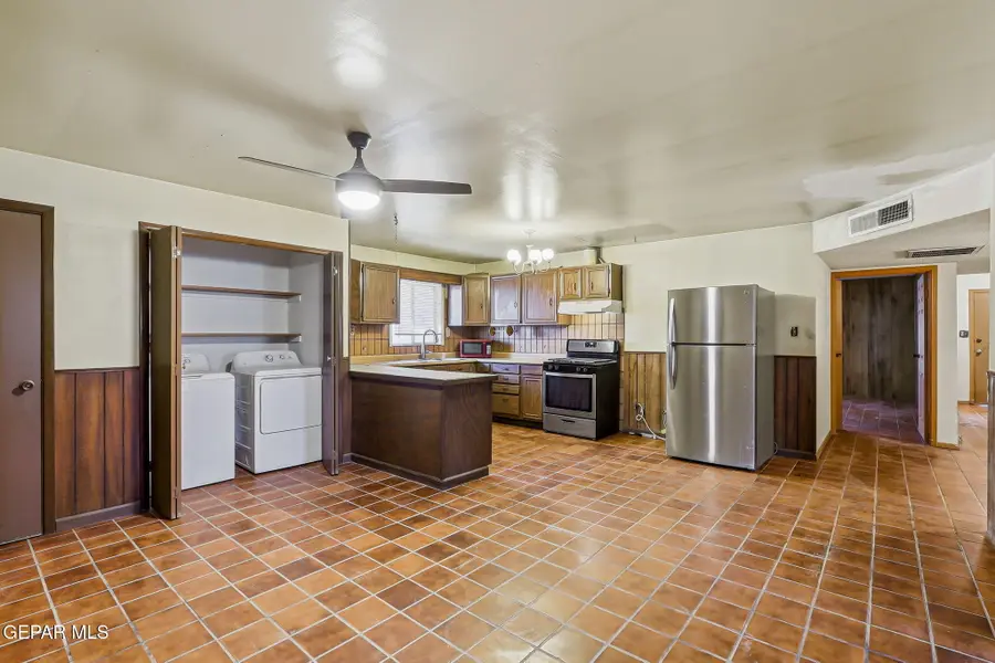 762 Delhi Drive, Socorro, TX 79927 - #2