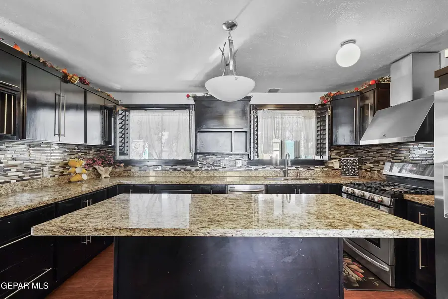 8717 Parkland Drive, El Paso, TX 79925 - #3