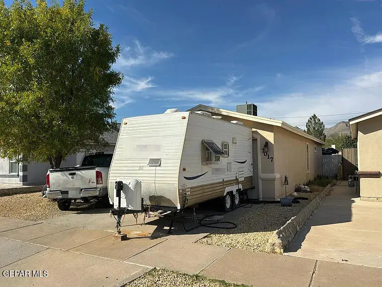 7017 Pandora Street, El Paso, TX 79904 - #3