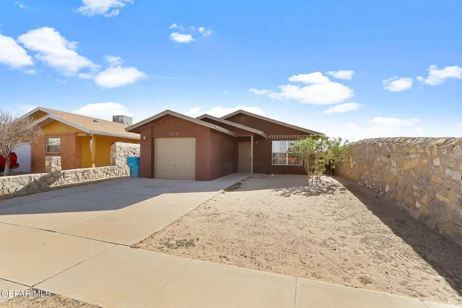 10116 Montreal Circle, Socorro, TX 79927 - #2