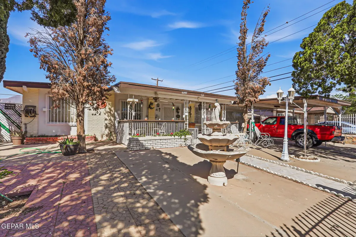 10557 Warren Street, El Paso, TX 79924 - #1