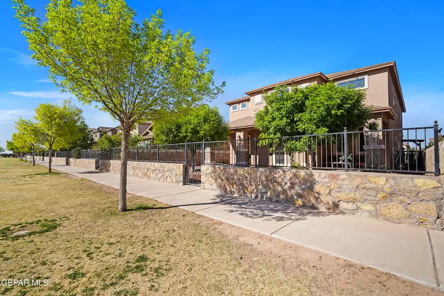 2072 Robert Minnie Place #A, El Paso, TX 79938 - #2