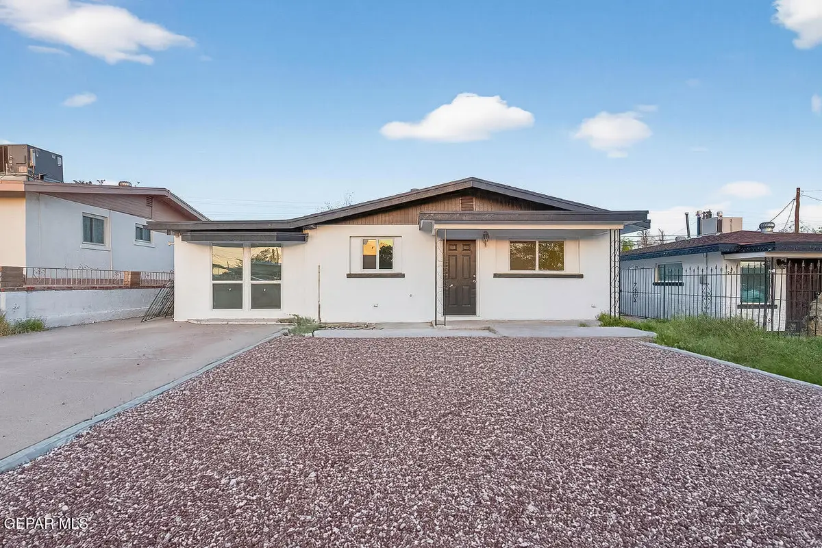 990 Gloria Street, El Paso, TX 79907 - #1
