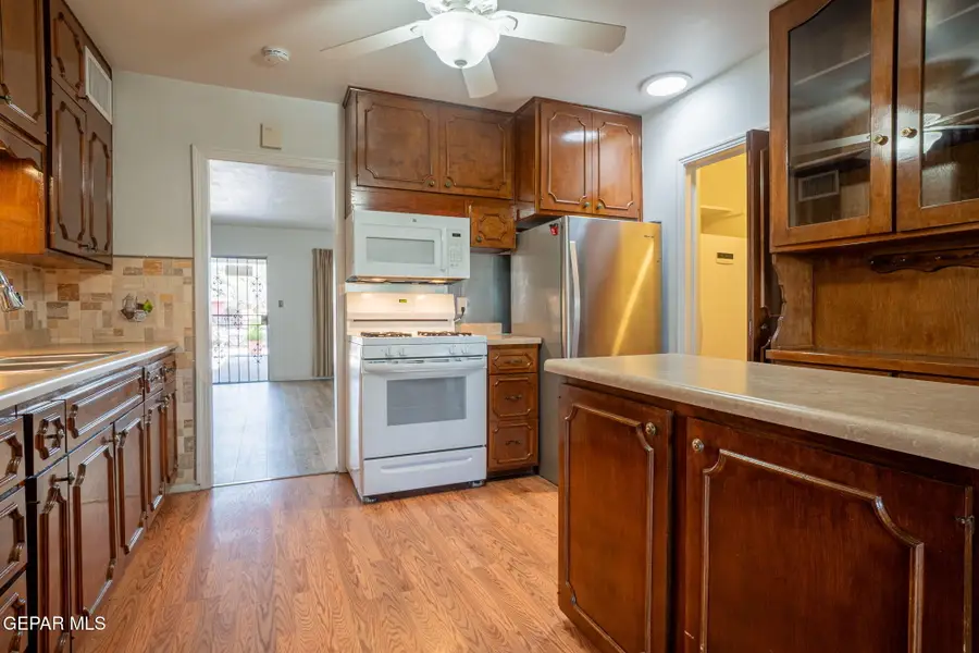 4930 Mcgregor Drive, El Paso, TX 79904 - #3