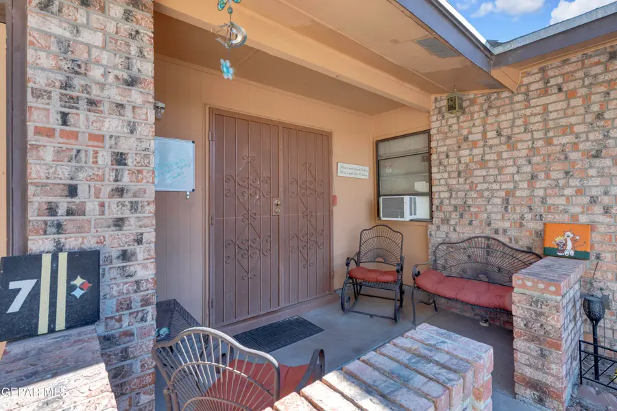 608 Centennial Drive, El Paso, TX 79912 - #3