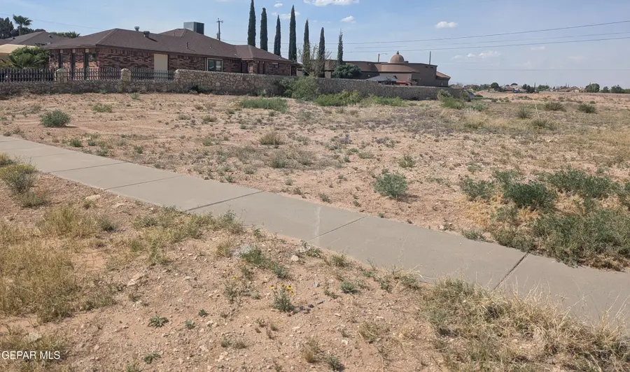 11333 Lindenwood Avenue, El Paso, TX 79936 - #2