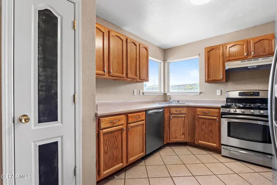 2376 Joshua Louis Drive, El Paso, TX 79938 - #3
