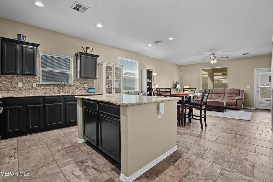 1041 Firebolt Place, El Paso, TX 79928 - #2