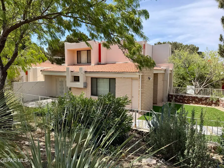 5733 Mira Grande Drive, El Paso, TX 79912 - #3