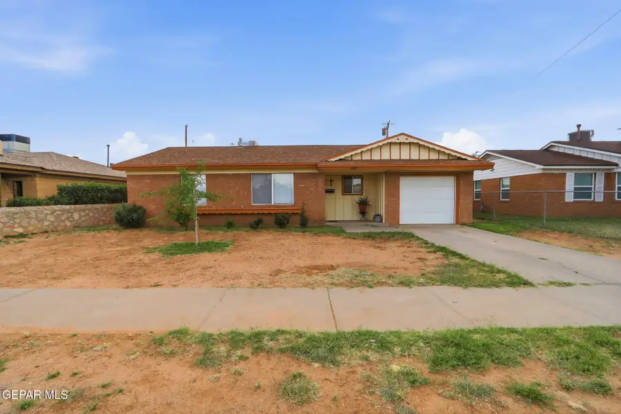 5620 Calgary Avenue, El Paso, TX 79924 - #2