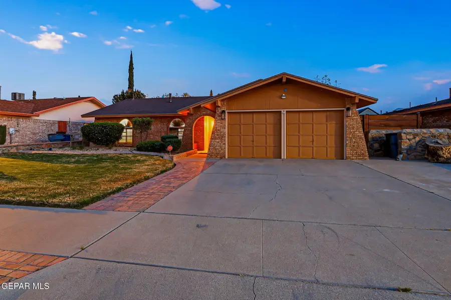 11226 Red Hawk Lane, El Paso, TX 79936 - #2