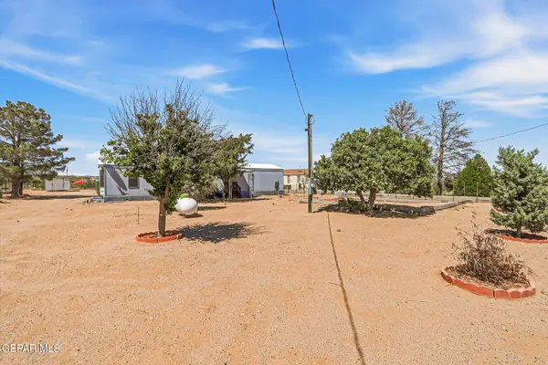 2760 Golden Sun Drive, Chaparral, NM 88081