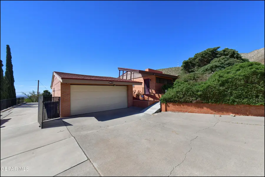 2400 Savannah Avenue, El Paso, TX 79930 - #3