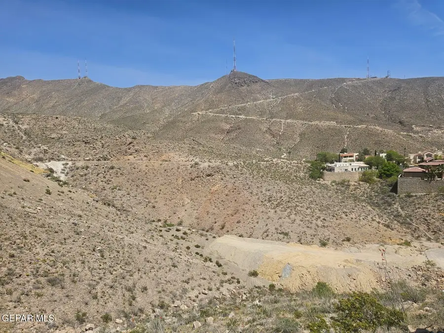 38 Sierra Crest Drive, El Paso, TX 79902 - #3