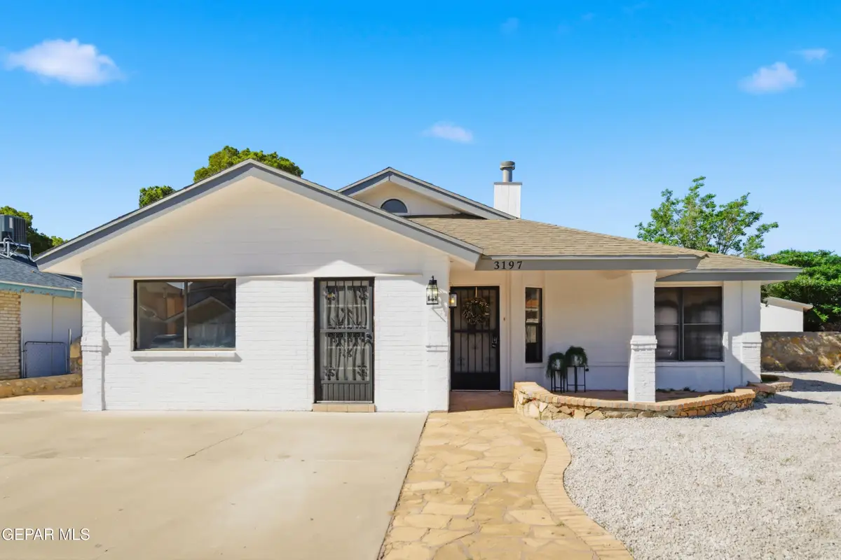3197 Lonesome Dove Circle, El Paso, TX 79936 - #1