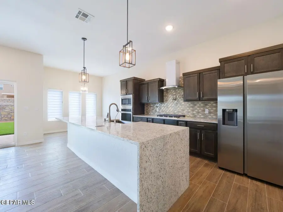 561 La Entrada Circle, Sunland Park, NM 88063 - #3