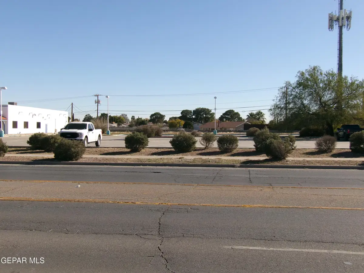 3026 Trawood, El Paso, TX 79936 - #1