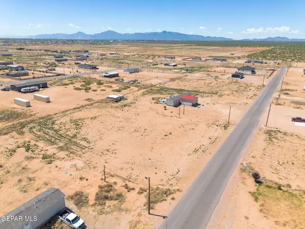 1348 Nambi Desert Drive, Chaparral, NM 88081