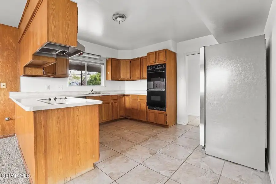 4208 Hampshire Lane, El Paso, TX 79902 - #3