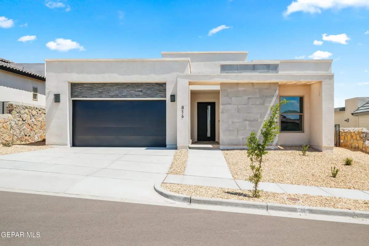 816 Acton Street, Horizon City, TX 79928 - #1