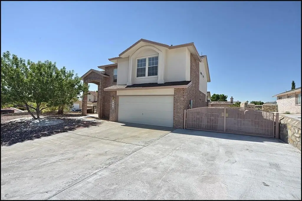 4376 Loma Taurina Drive, El Paso, TX 79934 - #1