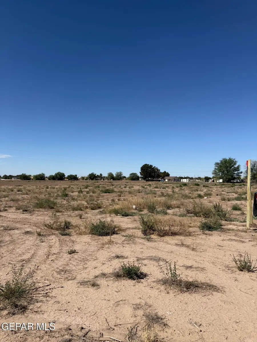 200 Place Road, Socorro, TX 79927 - #3
