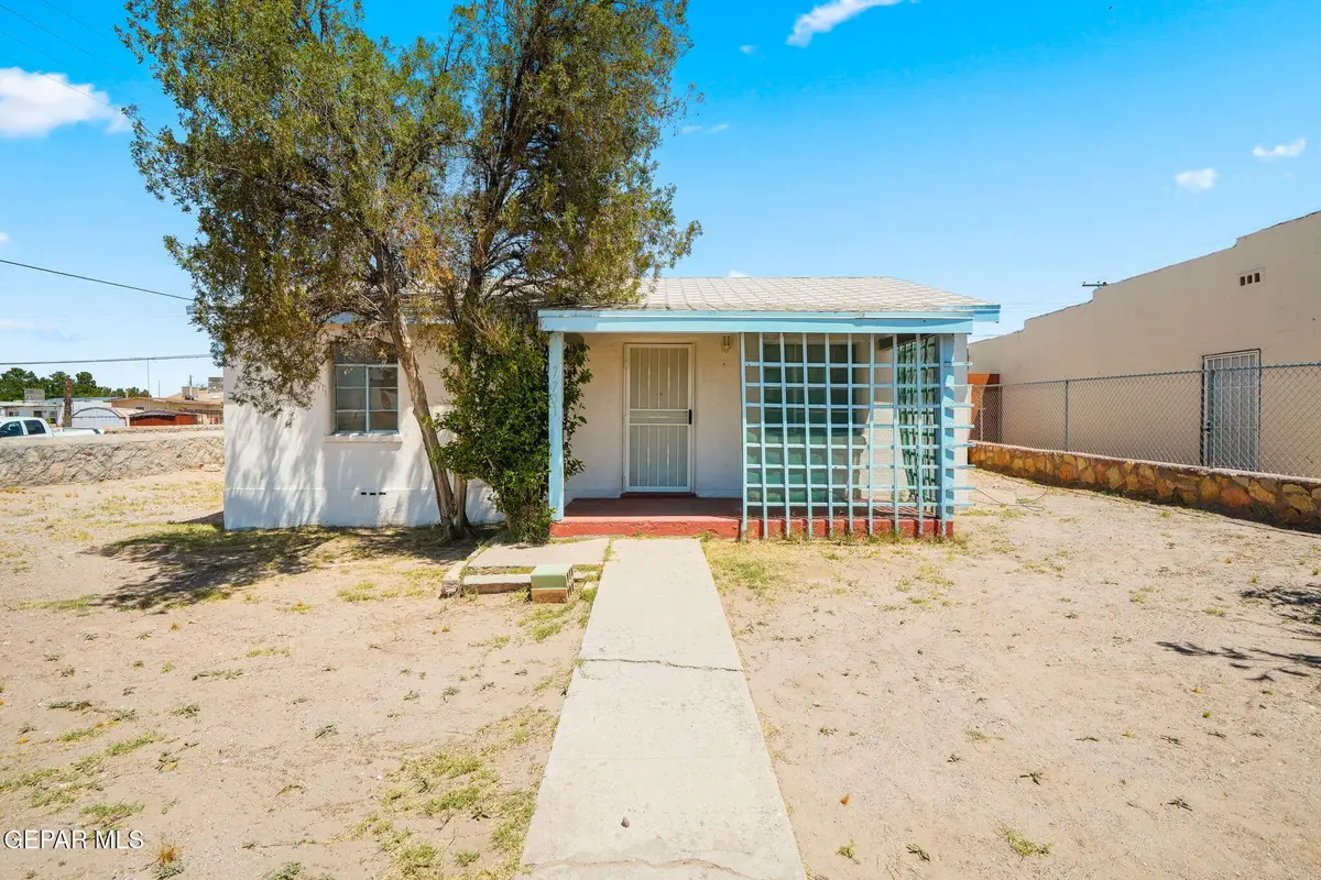 7701 Acapulco Avenue, El Paso, TX 79915 - #1