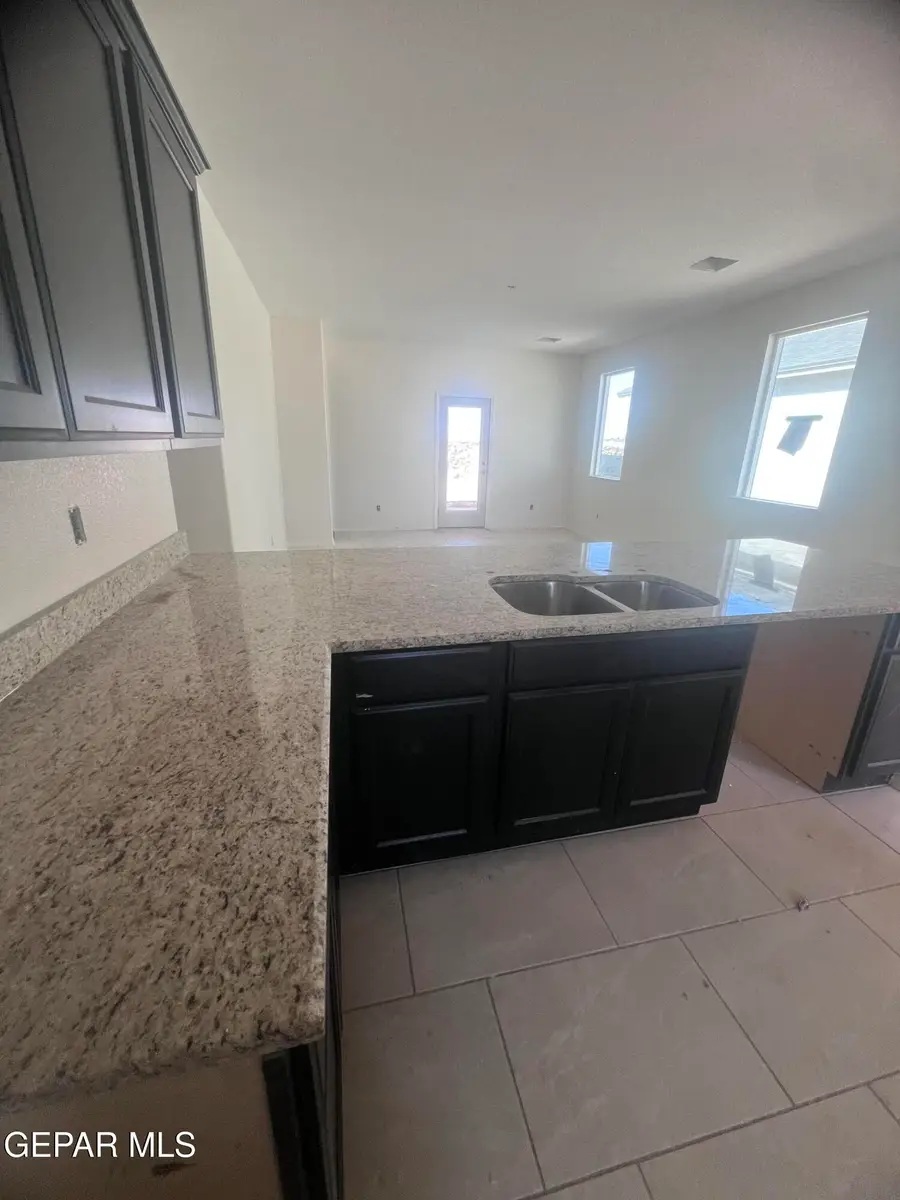7365 Norte Grande Drive, El Paso, TX 79934 - #2