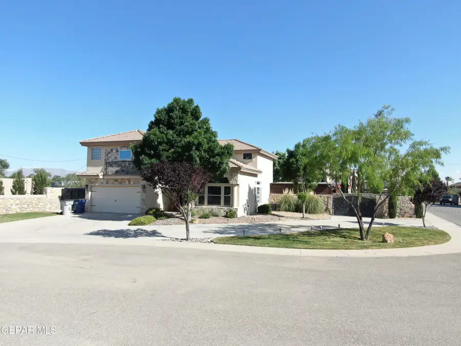 6004 Valle Espanola Lane, El Paso, TX 79932 - #2
