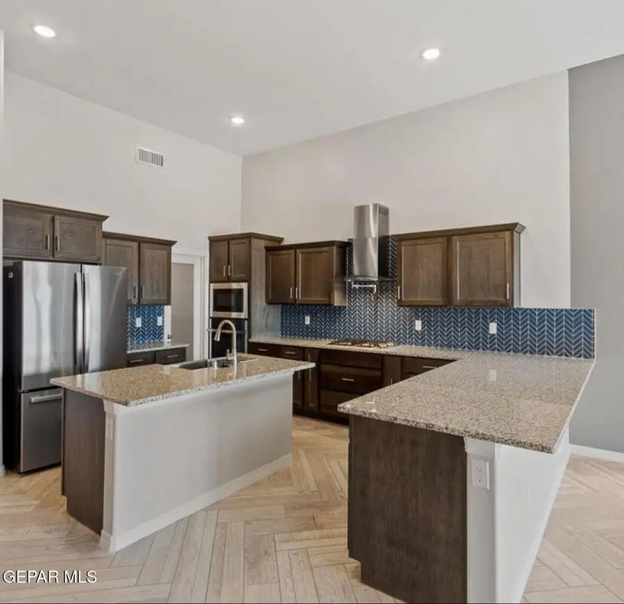 6010 Ashwood Street, Sunland Park, NM 88008 - #3