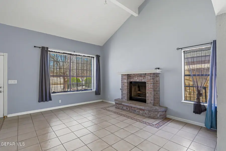 11616 Clear Lake Circle, El Paso, TX 79936 - #3