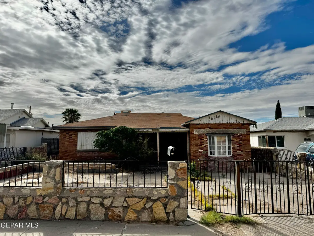 2406 Arizona Avenue, El Paso, TX 79930 - #1