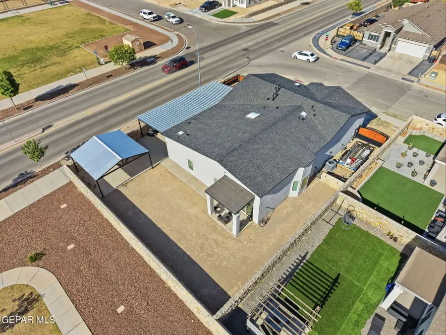 301 Park Vista Place, Horizon City, TX 79928 - #2