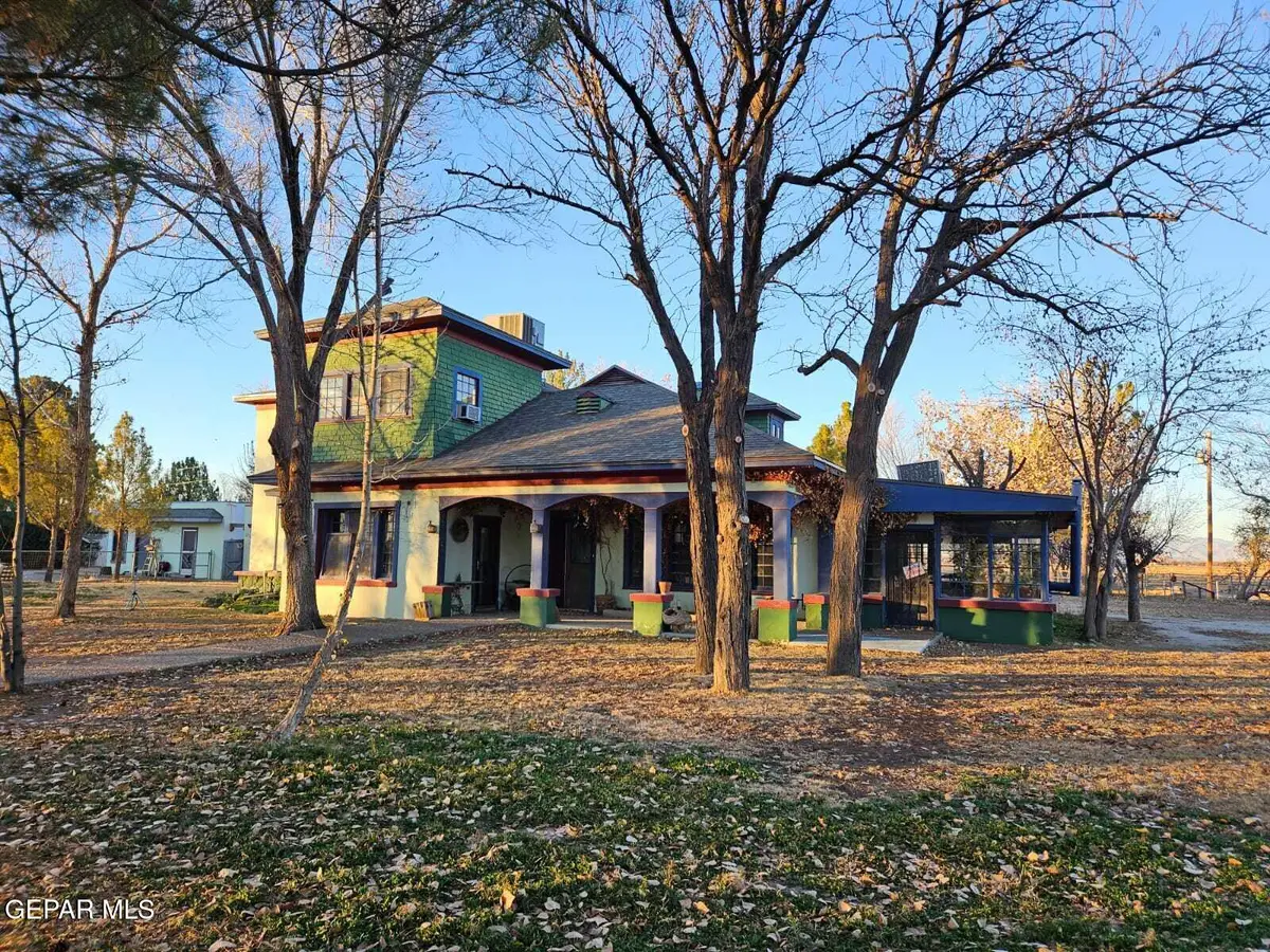 7017 Mcnutt Road, Anthony, NM 88021 - #1