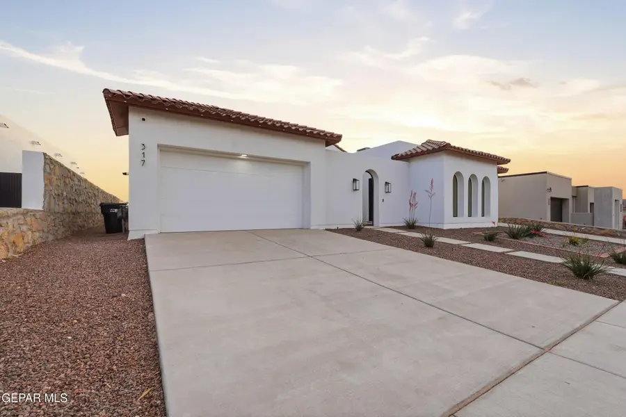317 Blue Valley Drive, El Paso, TX 79928 - #3