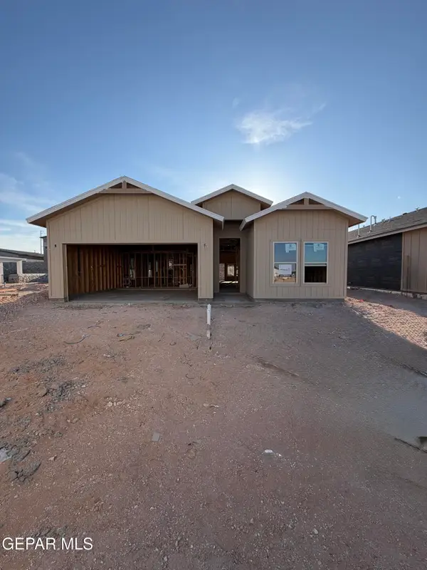 3885 Perspective Street, El Paso, TX 79938