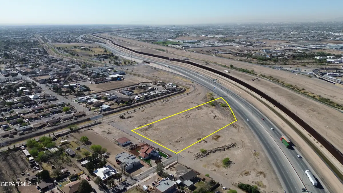 7840 Mansfield Avenue, El Paso, TX 79915 - #1
