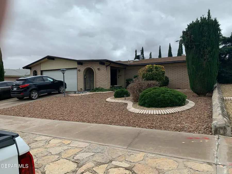 4620 Capricorn Drive, El Paso, TX 79924 - #2