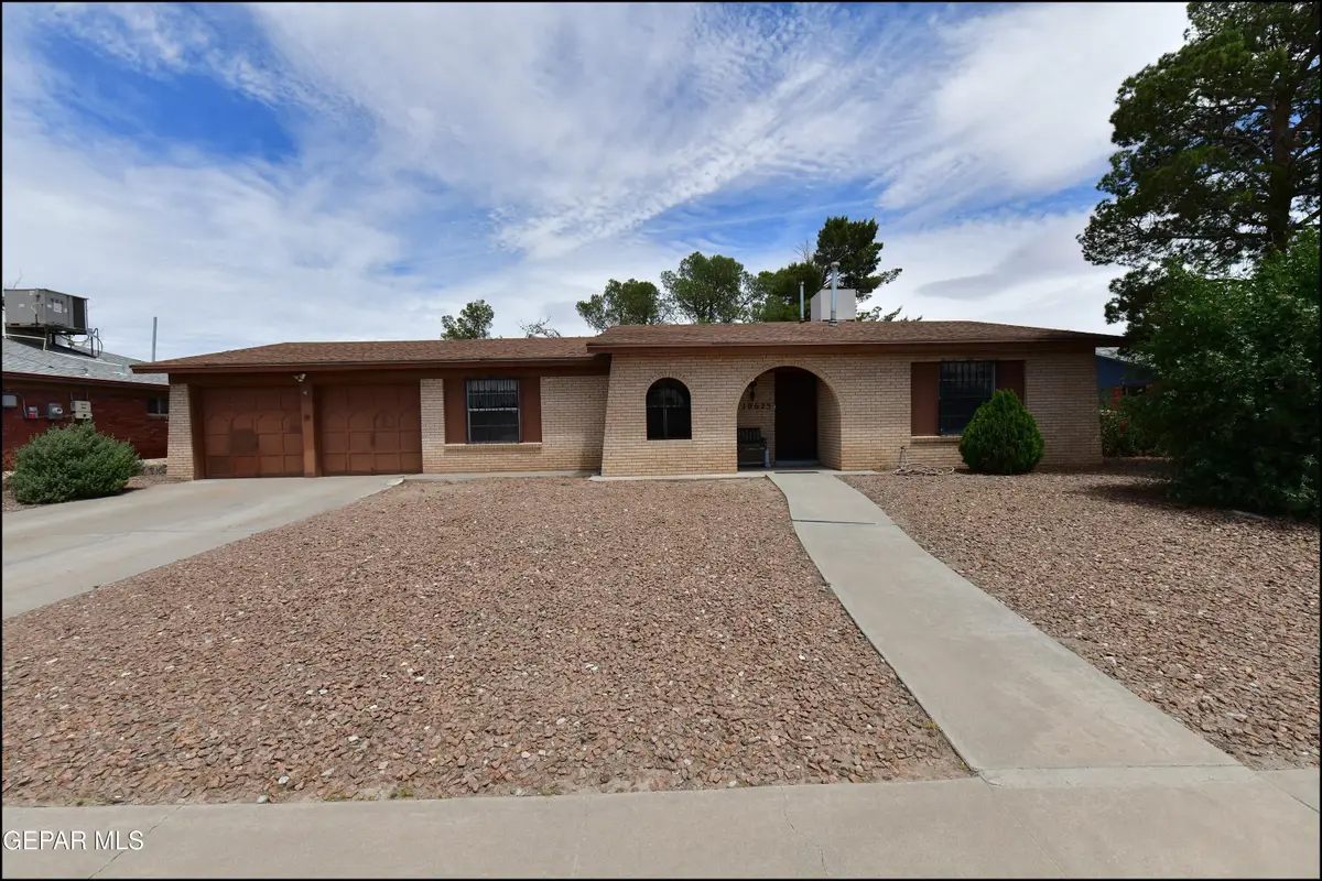 10625 Lakewood Avenue, El Paso, TX 79935 - #1