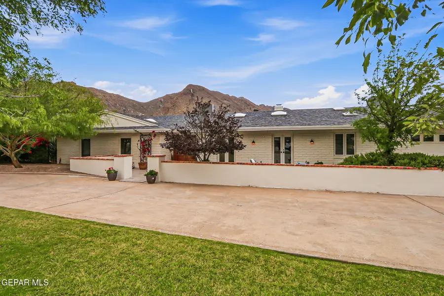 932 Singing Hills Drive, El Paso, TX 79912 - #2