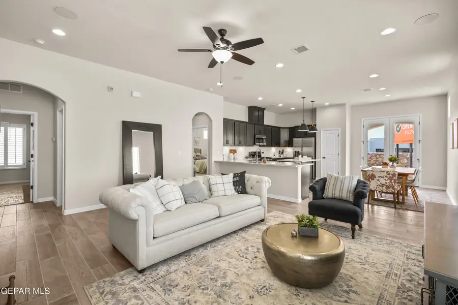 541 Paseo Campanero Street, Horizon City, TX 79928 - #3