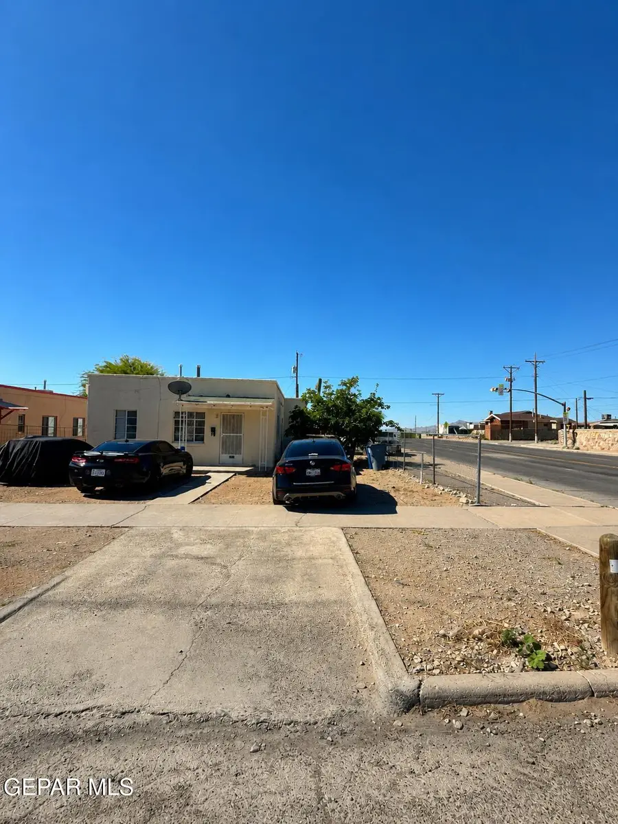 3402-3400 Nashville Avenue, El Paso, TX 79930 - #3