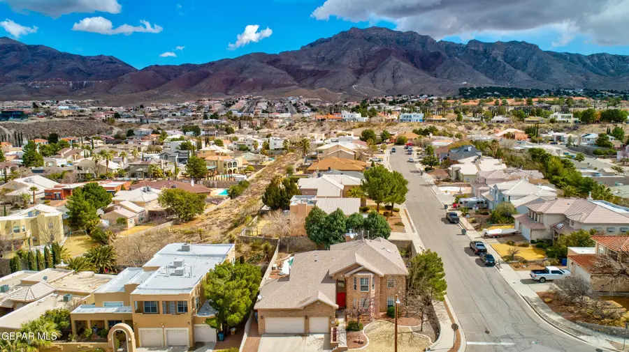 918 Bellacumbre Drive, El Paso, TX 79912 - #2