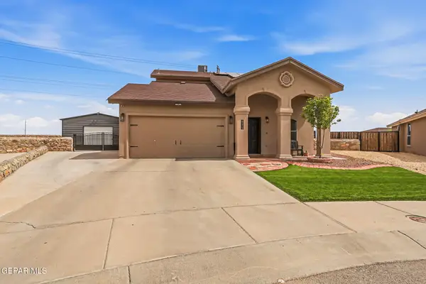 825 Desert Moon Drive, Horizon City, TX 79928
