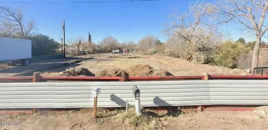 4015 Emory Road, El Paso, TX 79922 - #2